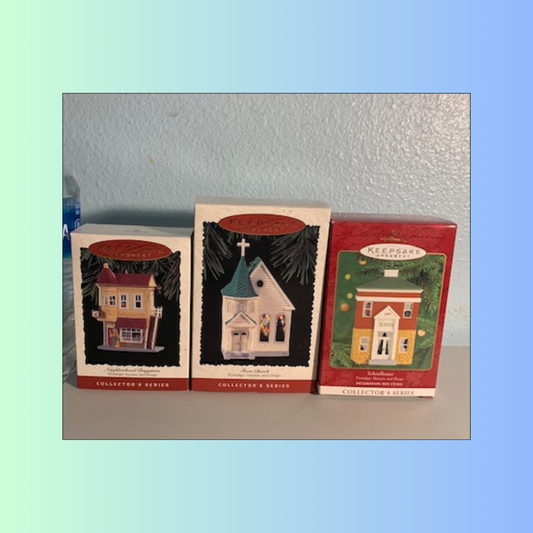 Lot 013: Village Ornaments - set of 3