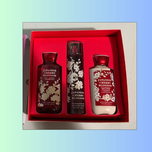 Lot 098: Bath & Body Works Japanese Cherry Blossom Gift Set