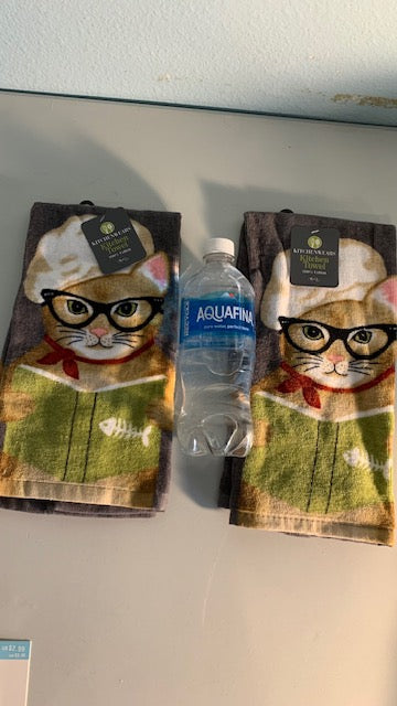 Lot 084: Bookworm Cat Towels- set of 2